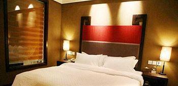 Zhengzhou Grenada Hotel Екстер'єр фото